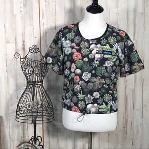 Kavu Poly and Spandex Greenhouse Outdoor
Tempe Top with Drawstring Size Small